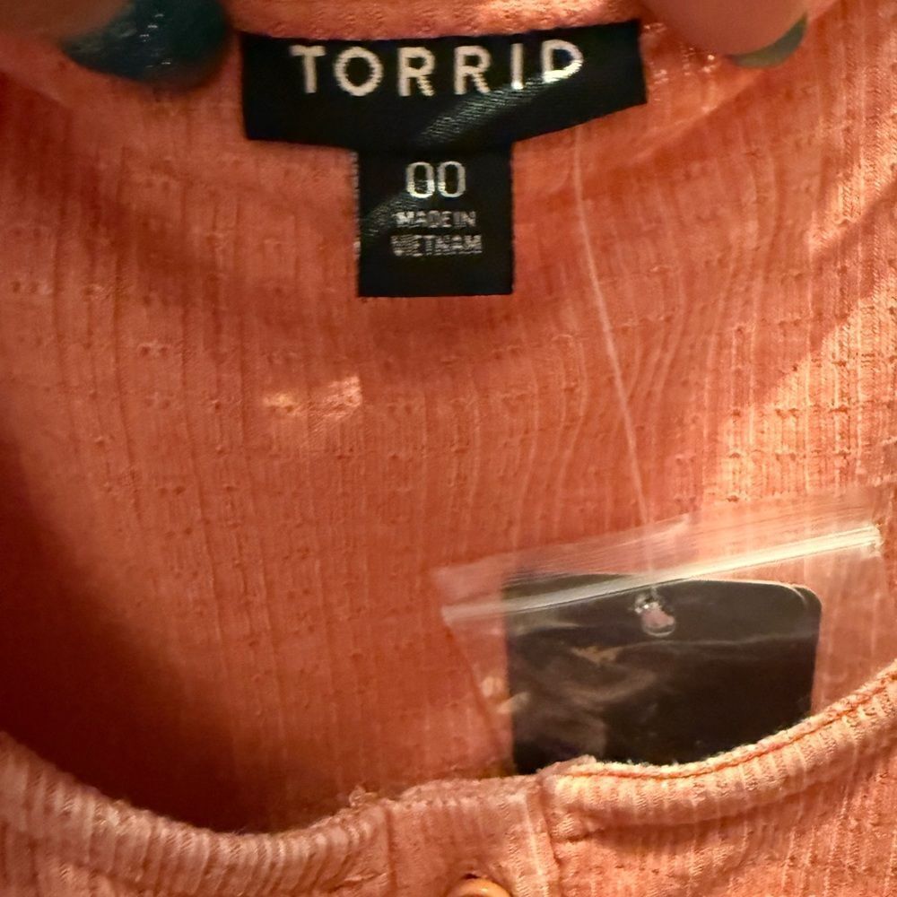 Torrid Button Down Panel Tank - Picture 3 of 4